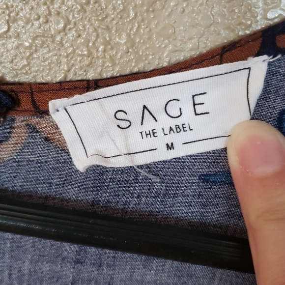 Sage the label blue and Orange floral Deep Vneck Jumpsuit romper Capri Style - Picture 6 of 9